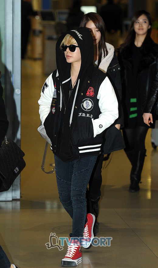 [PIC][13-01-2012]SNSD @ Incheon Airport! AalZeJFb