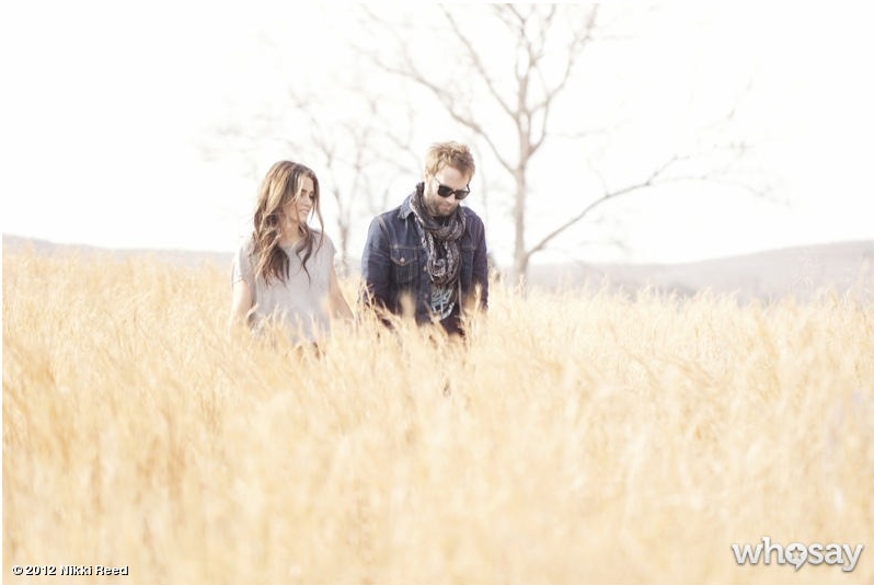 Nikki Reed: Nuevo still del video “Now That I’ve Found You” AaoI7UPs
